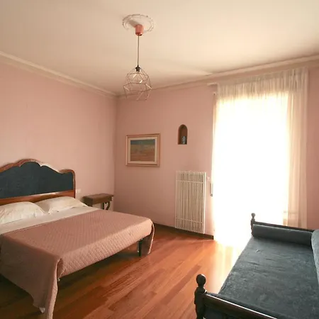 Pescarheart Apartment Pescara Exterior photo